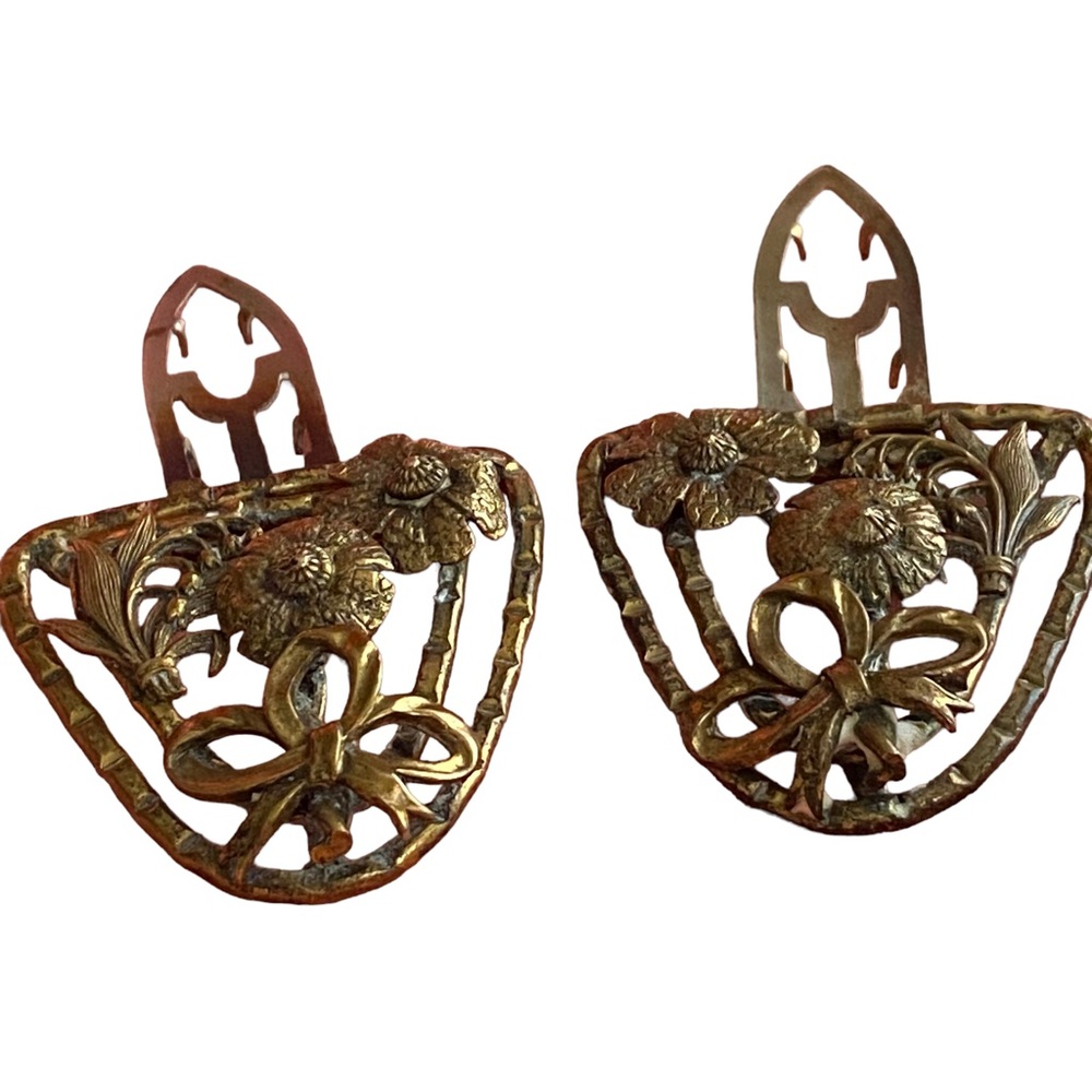 2 Vintage Estate Art Nouveau Floral Brass Gold Tone Dress Clips